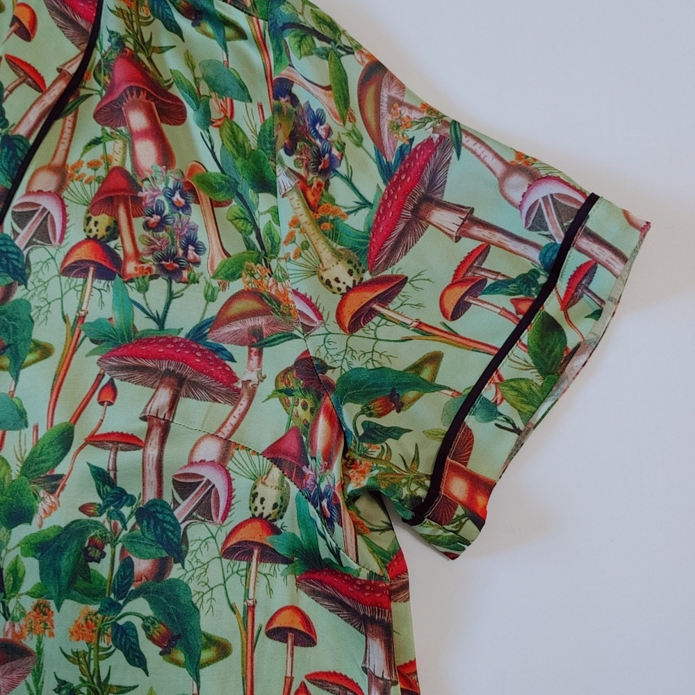 LyreBird Mushroom Print Women's Silky Pajama Set - Picture 7 of 15